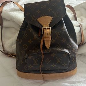 SOLD Louis Vuitton Montsouris MM